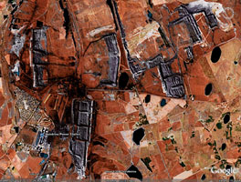 Optimum Colliery, near Witbank, as viewed from 11 km altitude – judge the environmental impact for yourself. (Image courtesy of <a target=_blank href=http://earth.google.com/>Google Earth</a>). (<a target=_blank href=http://instrumentation.co.za/Articles/SA%20Instrumentation%20&%20Control%20-%20Published%20by%20Technews/honeywelli&amp;capr08hi.jpg>Hi-res image</a>)